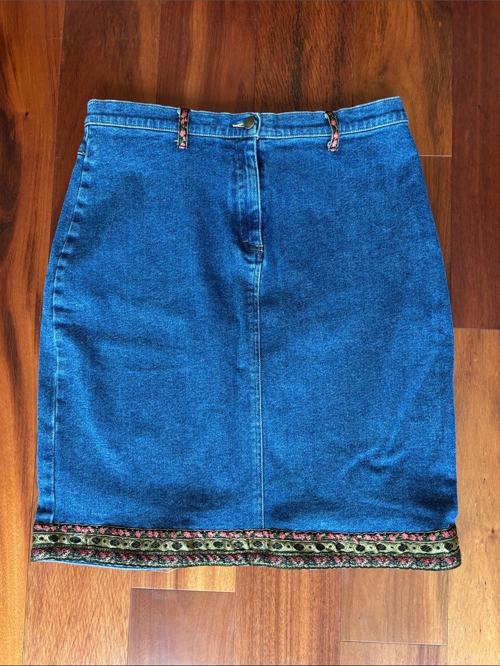 Denim skirt